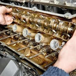 substituir-pecas-ou-retificar-motor